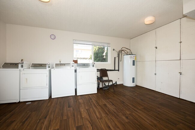 Interior Photo - SUN Sunset Villa