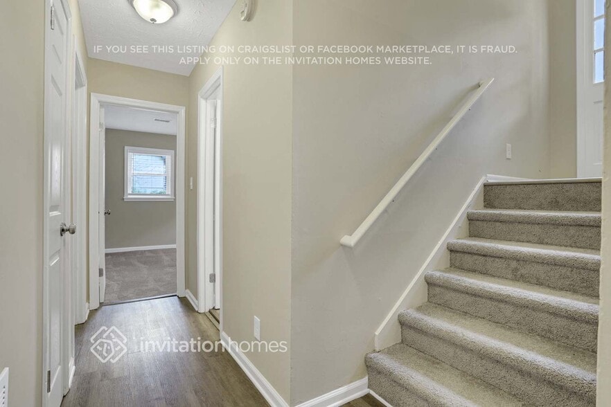 Building Photo - 27 Simpson Dr NE