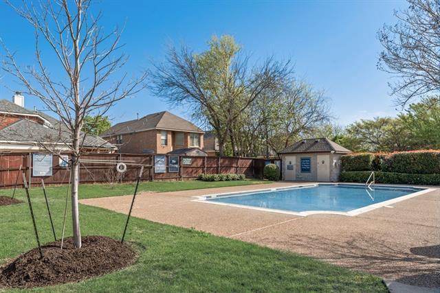 Building Photo - 5024 Woodmeadow Dr