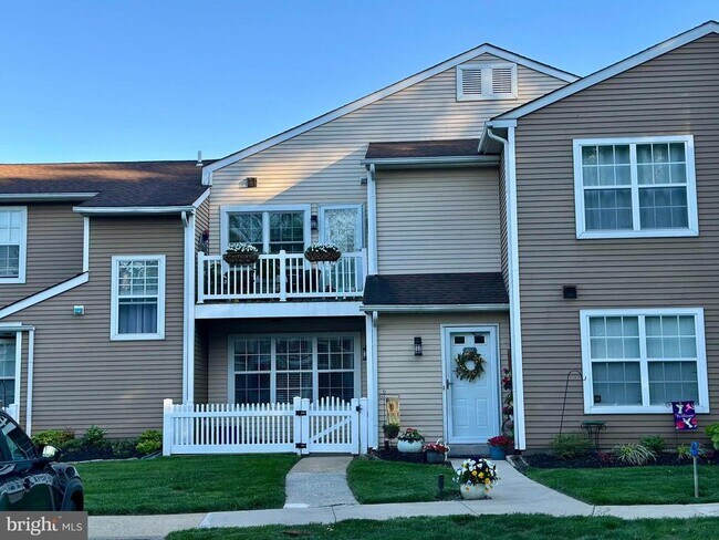 Building Photo - 401 Ferris Ln