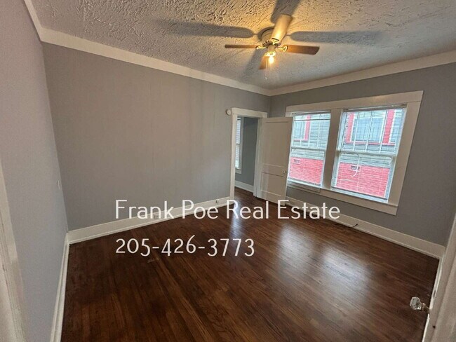 Building Photo - Charming Glen Iris home in the Heart of Birmingham