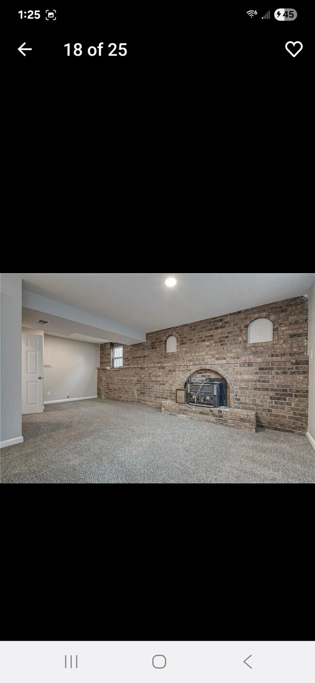 Building Photo - 314 SW Ensley Ln