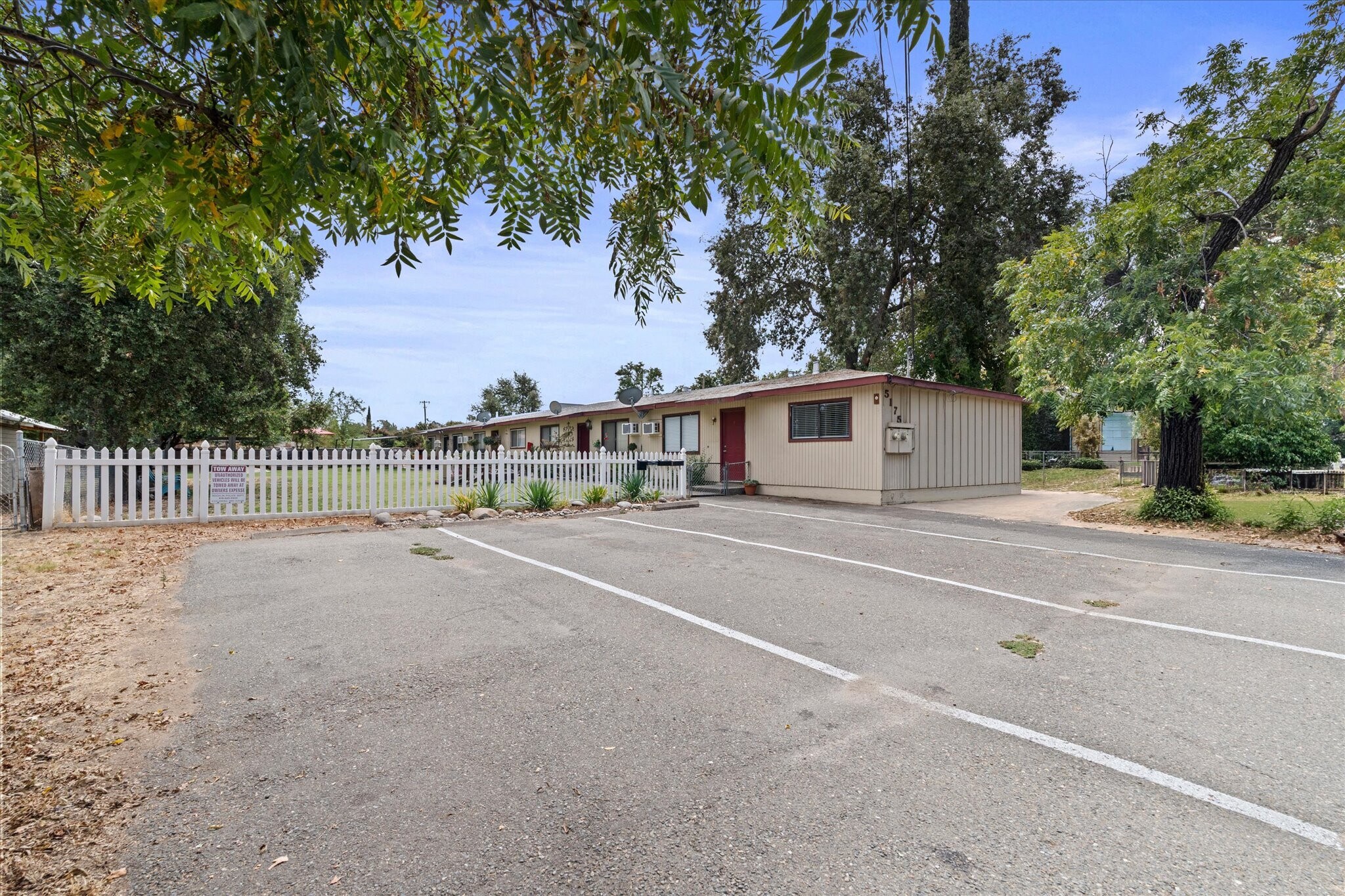 Building Photo - 5175 2nd St