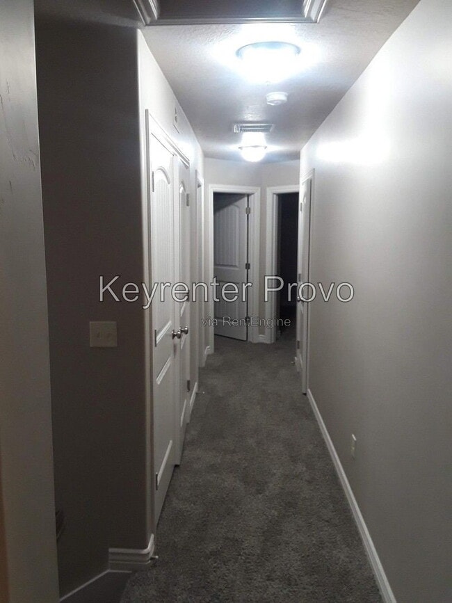 Building Photo - 735 S 1803 W