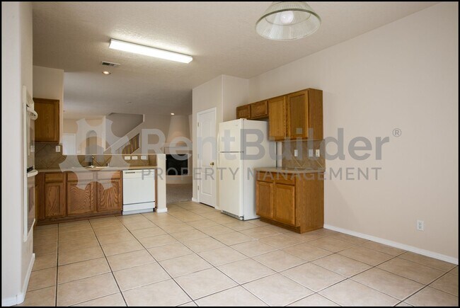 Building Photo - CALL US TODAY AT (505) 808-6467 TO SCHEDUL...