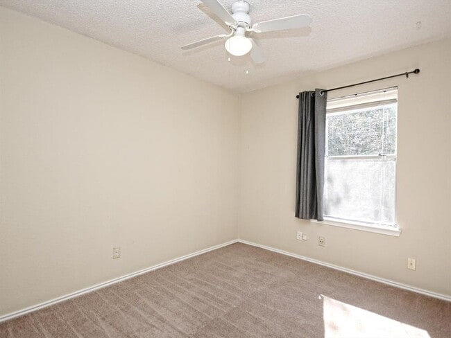Building Photo - 511 Cutty Trail