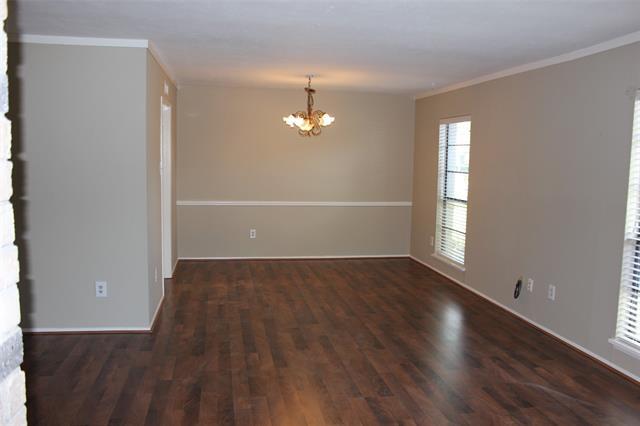 Building Photo - 6202 Zanes Ct