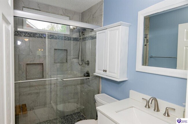 Building Photo - 2607 Stonemill Dr