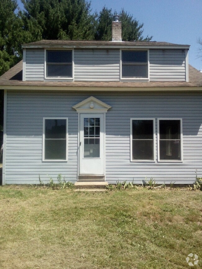 Building Photo - 202 Scotland Rd