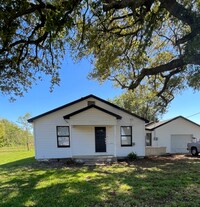 Building Photo - 1585 W Virginia St