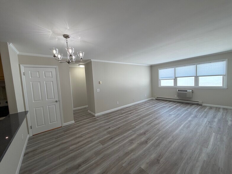 Building Photo - 16 Fordyce Ct