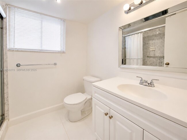 Building Photo - 2401 S Ocean Dr