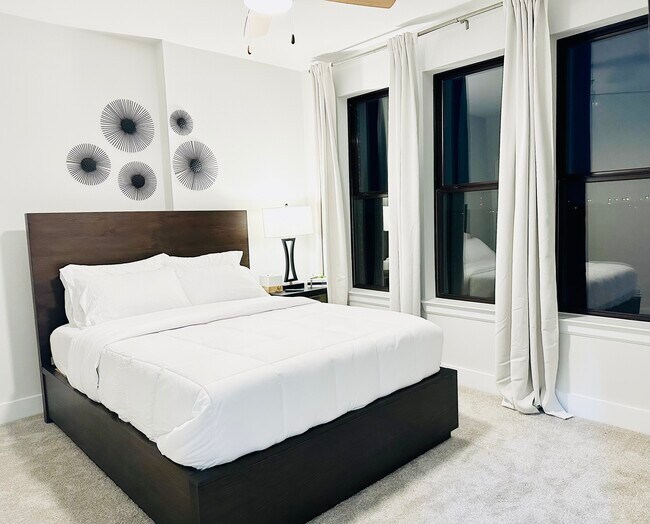 Building Photo - 512 Secretariat Dr