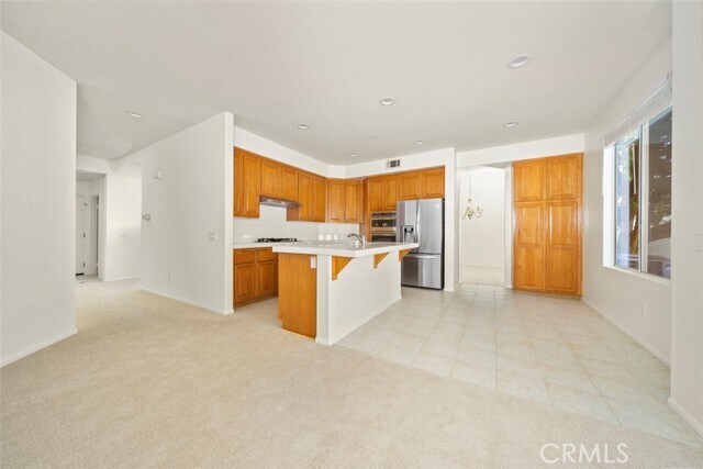 Building Photo - 17 Camarin St