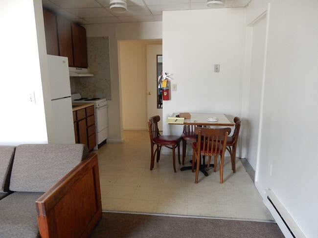 Building Photo - 800 Wayne Ave