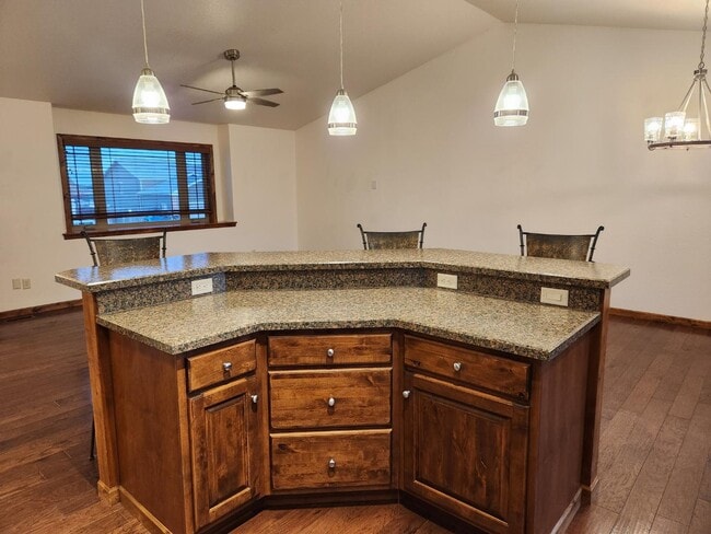 Building Photo - 737 Copperfield Dr