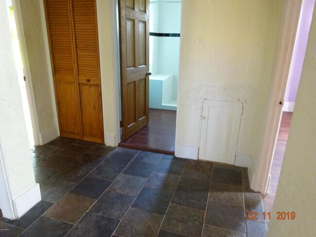 Building Photo - 112 Fox Pl