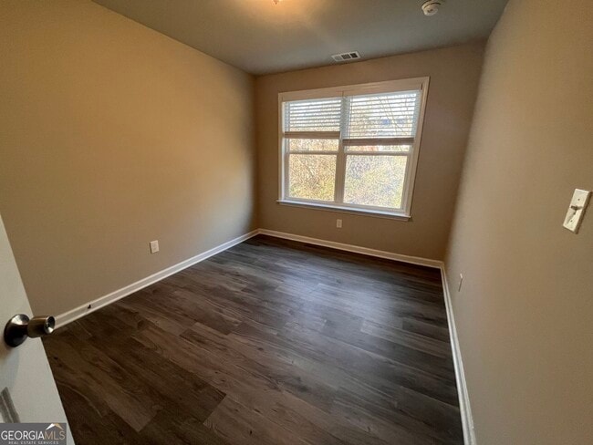 Building Photo - 8329 Triple Crown Dr