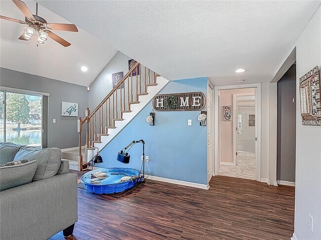 Building Photo - 3611 Pine Knot Dr