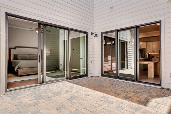 Building Photo - 746 Stickley Oak Way