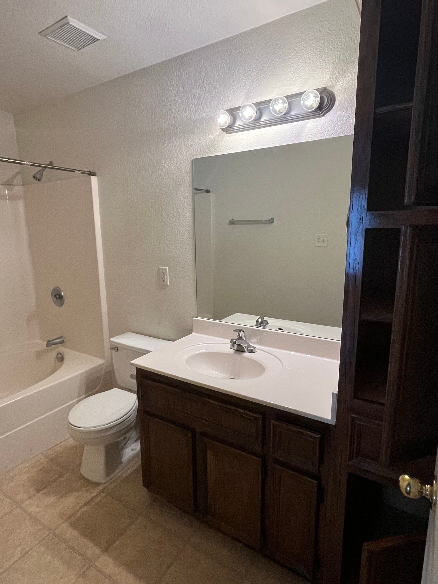 Building Photo - 3807 Littleleaf Ct