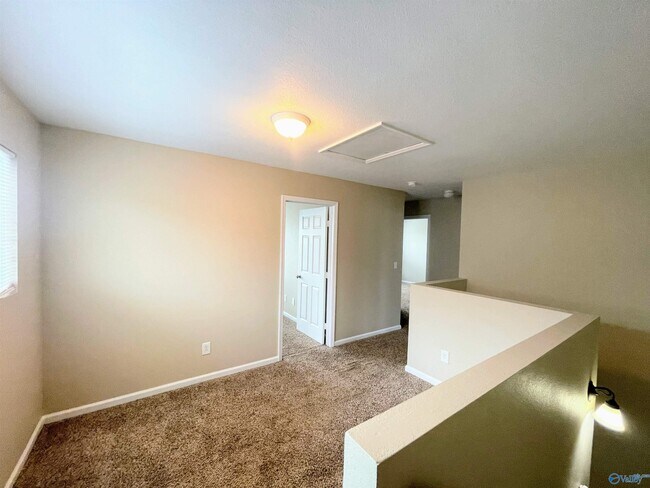Building Photo - 229 Whitestone Dr NE