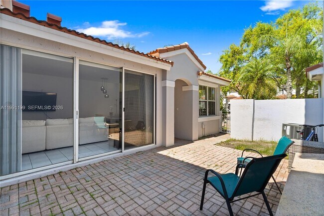 Building Photo - 1120 Canella Ln