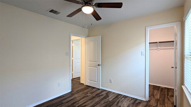 Building Photo - 568 Rd 5138