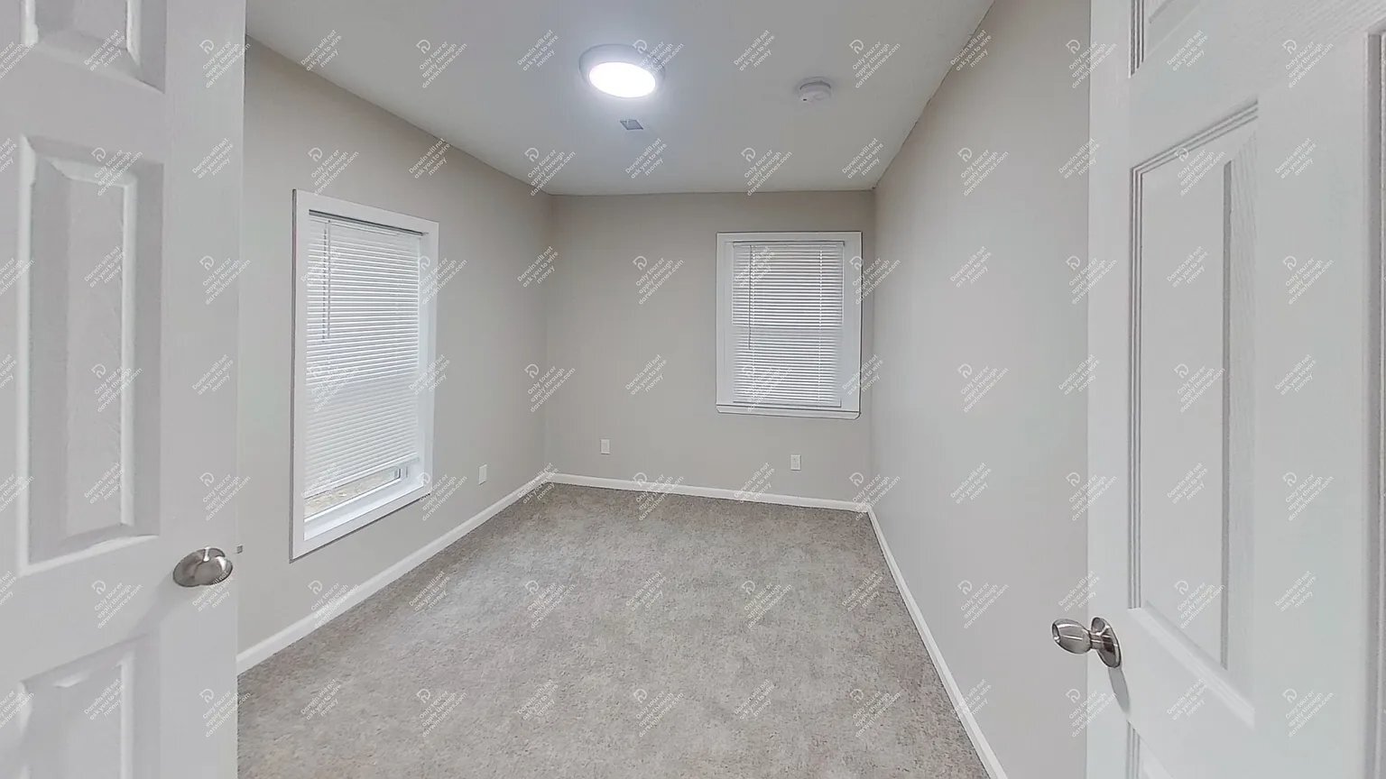 Building Photo - 155 Richmond St