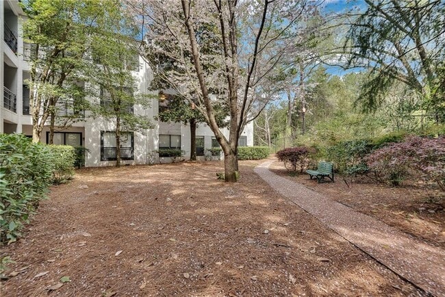 Building Photo - 821 Ralph McGill Blvd NE