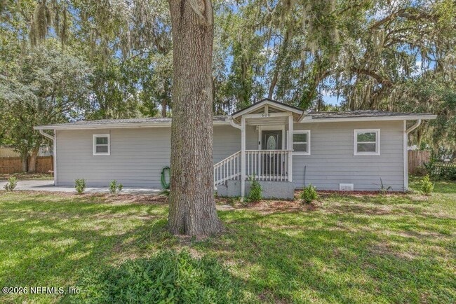 Building Photo - 600 Lemon St