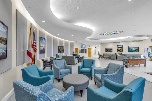 Building Photo - 1055 NW 83rd Ave