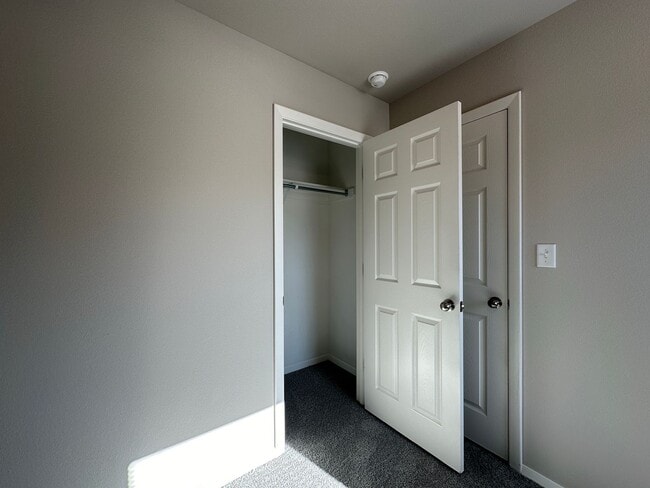 Building Photo - New Construction Living: 3 Bed, 2 Bath, 2-...