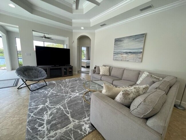 Building Photo - Osprey, FL 4BR/3BA Single Family Pool Home