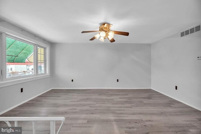 Building Photo - 3639 Gaul St