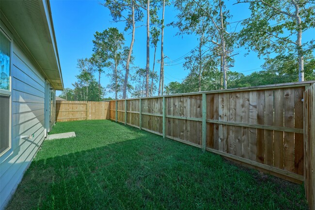 Building Photo - 3799 Solanum Dr