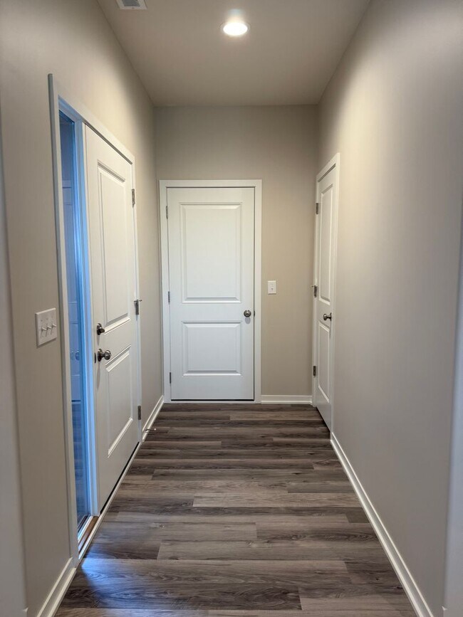 Building Photo - Brand New Spacious 2-Story with 3 bedrooms/2.5 bathrooms in Waverly