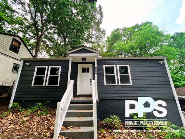 Building Photo - 1064 Westmoor Dr NW