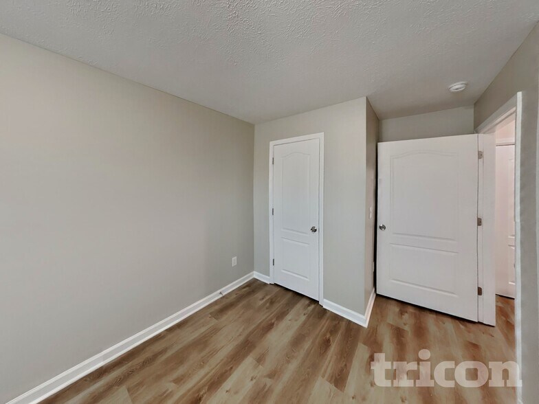 Building Photo - 531 Winning Dr