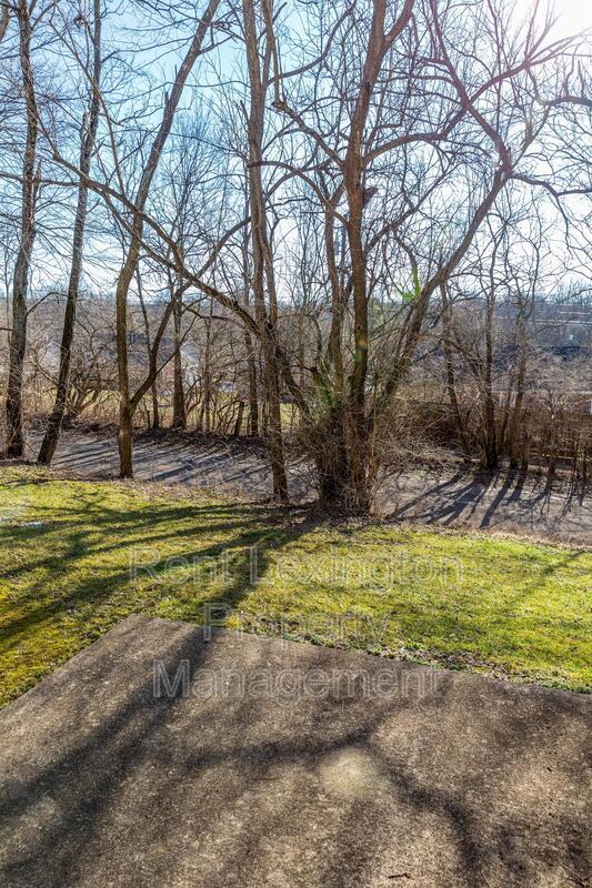 Building Photo - 3838 Nadia Ln