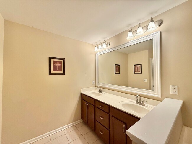 Building Photo - **OFFERING WAIVED APPLICATION FEES & $150 ...