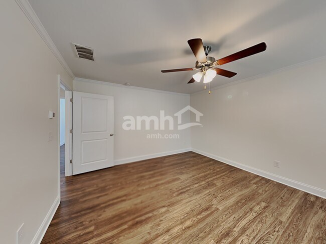 Building Photo - 269 Makenna Dr