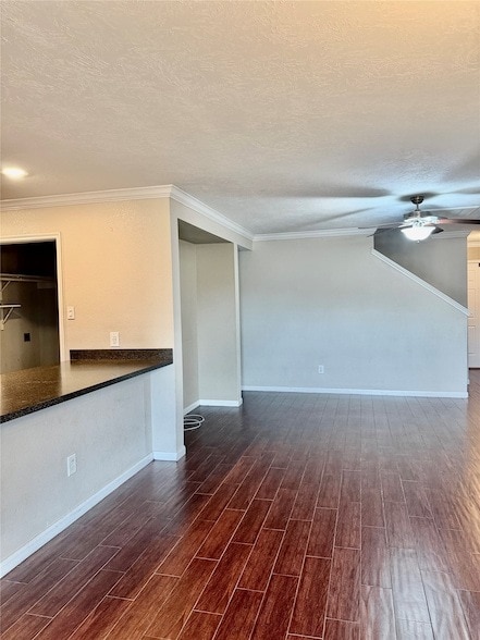 Building Photo - 16010 Limestone Lake Dr