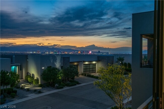 Building Photo - 446 Tranquil Peak Ct