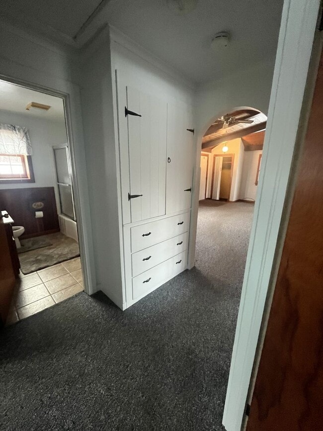 Building Photo - 2 Bedroom House Available in Fulton