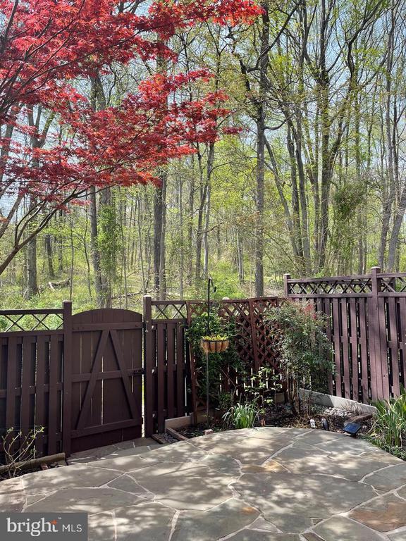 Building Photo - 6834 Deer Run Dr