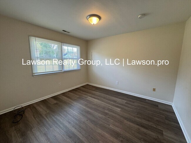 Building Photo - Pennsylvania 4501-4503