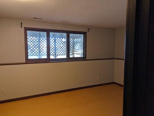 Building Photo - 6500 2nd St NE