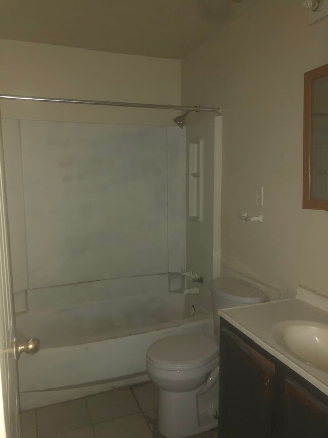 Building Photo - 4024 Prescott Ave