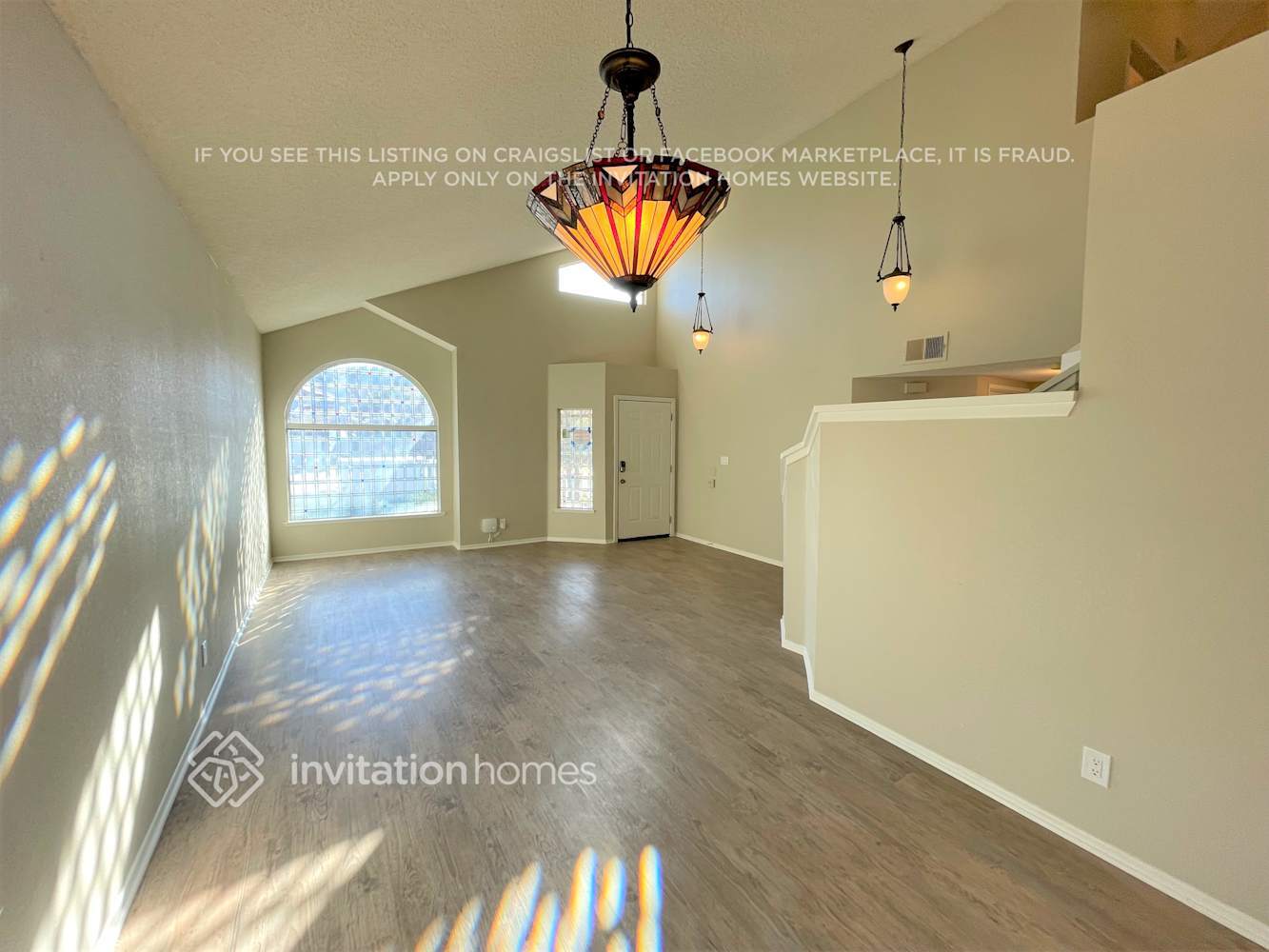 Building Photo - 4721 Cocina Ln